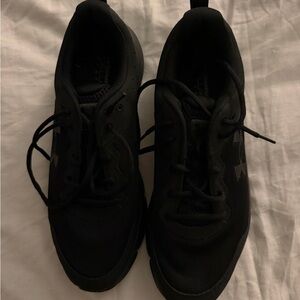 Under Armour Men's Black Athletic Shoes